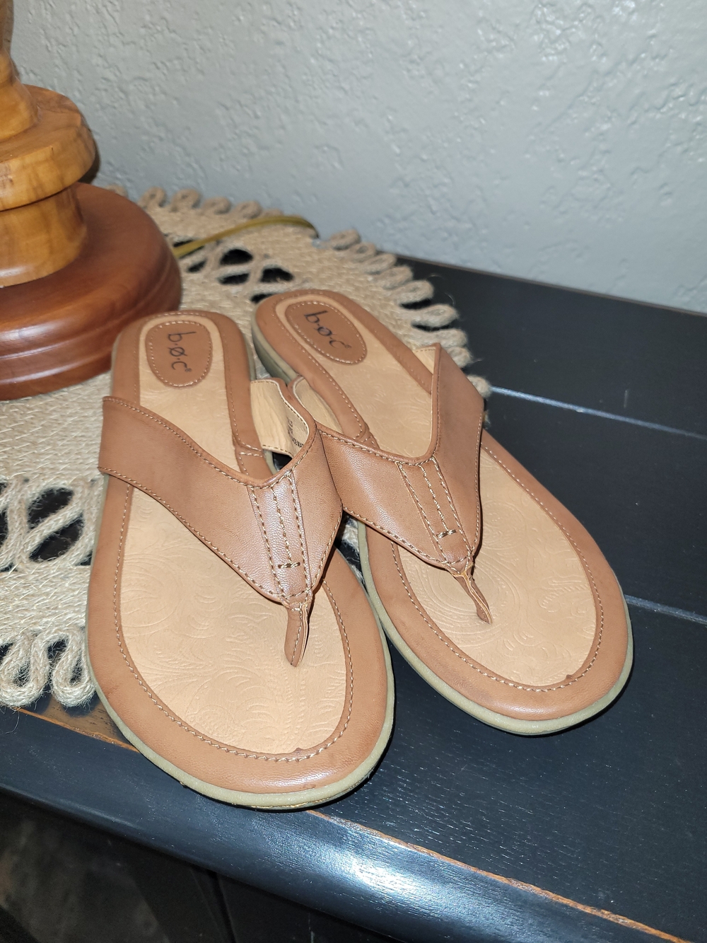 b.o.c. Born Concept Cognac Comfort Thong Sandals Size 9M